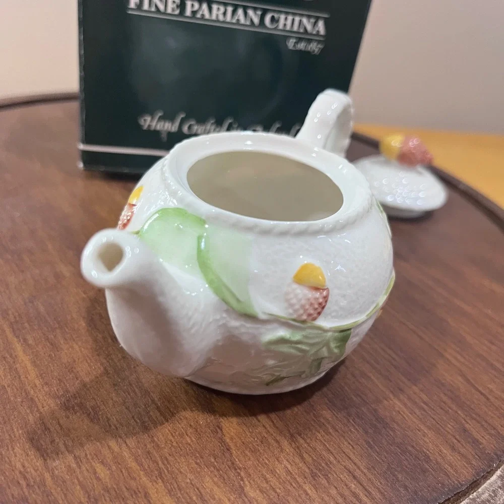 Belleek‎ Acorns Mini Teapot 3181 Fine Parian China Ireland Vtg Cottagecore Decor